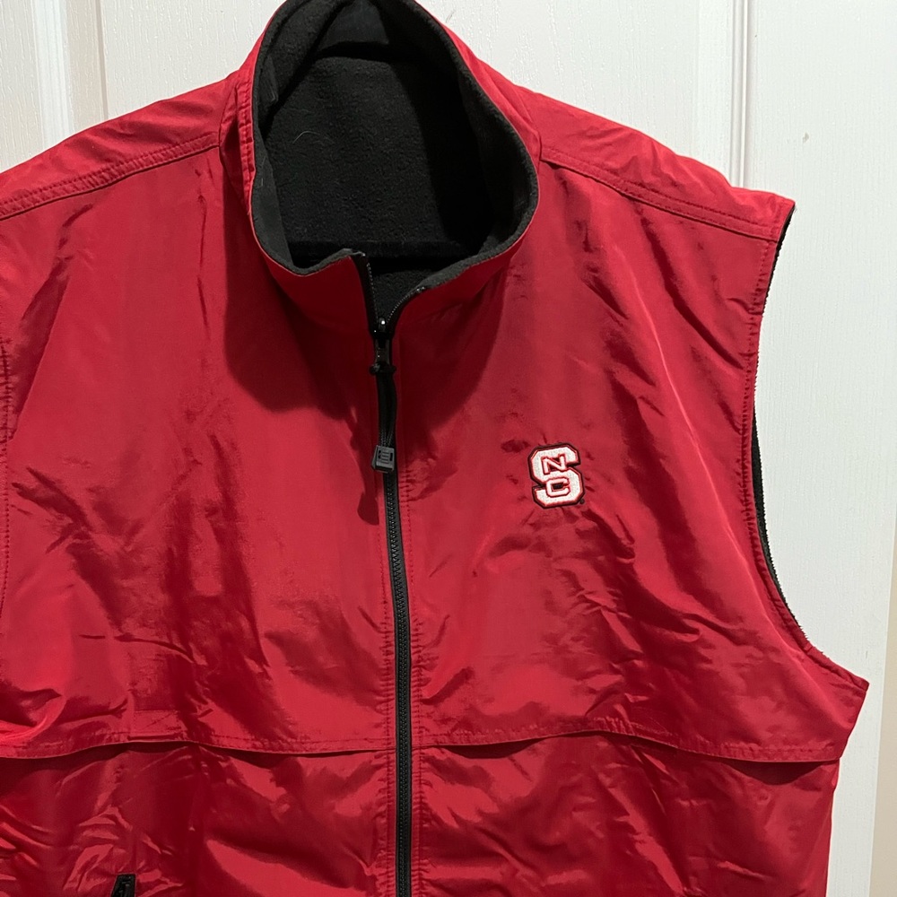 Like new NCSU 3XL reversible vest